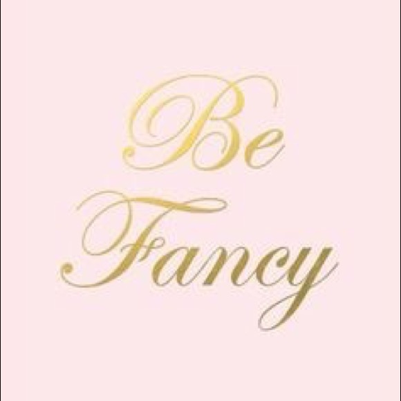 Meet your Posher, Laura - Picture 3 of 4